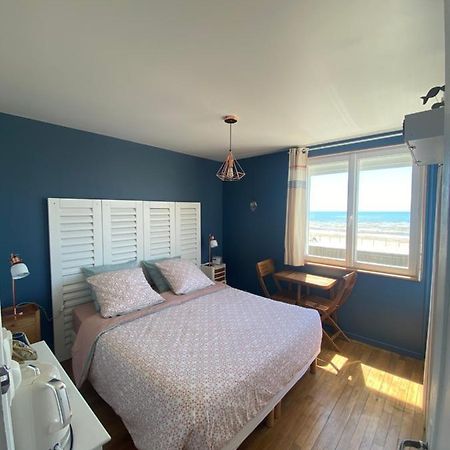 Chambre D'Hotes "Lumiere Du Cap" Vue Mer Barneville-Carteret Exterior photo